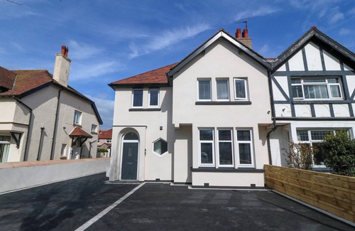 Llandudno Cottage | Park View Upper