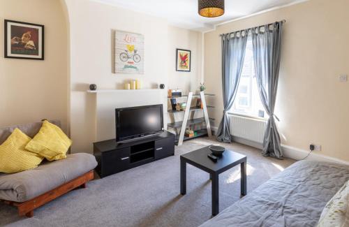 Salisbury Apartment | Parker House