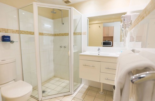 Nowra Hotel | Parkhaven