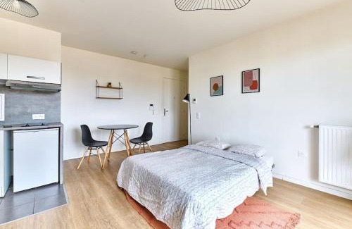 Bagneux Apartment | Parking et accès à pied RER B et métro ligne 4