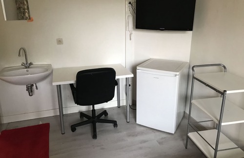 Zaventem Apartment | PARKLAAN -44.1930 ZAVENTEM BRUSSEL AIRPORT GROUND FLOOR APARTMENT GARDEN TERASSE
