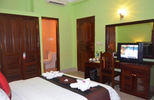 Taphul Village Area Hotel | Parklane Hotel