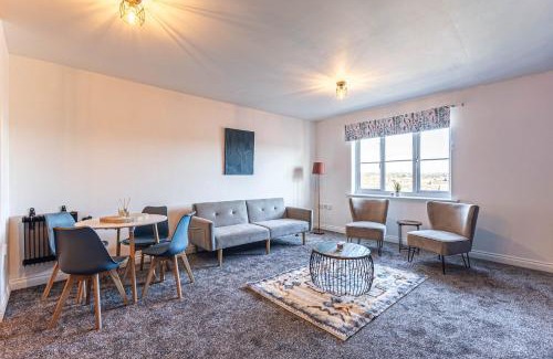 Wakefield Apartment | Parkside Mayfair Apartment