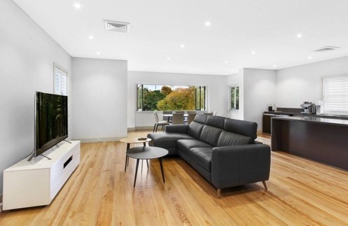 Darling Point Apartment | PARKSIDE PERFECTION - apt 3