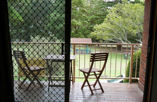 Black Head House | Parkview 1 Coastal 3 bedroom home,100m stroll to the beach, parks, cafés