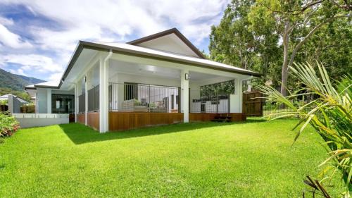 Palm Cove House | Parkview - Palm Cove