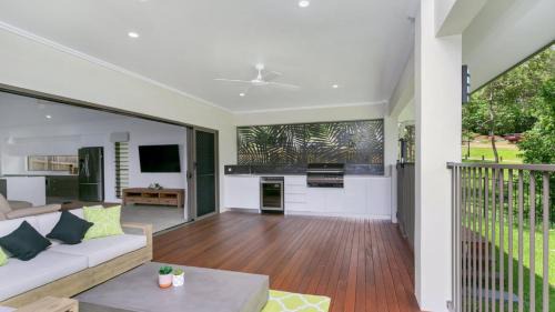 Palm Cove House | Parkview - Palm Cove