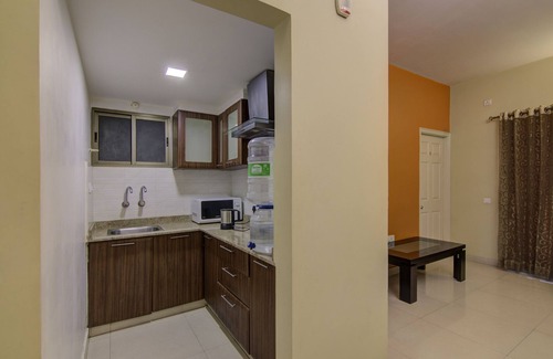 Brookefield Apartment | Parkwood Suites