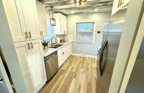 Parma House | Parma Ranch with Hot Tub & Game/Media Room