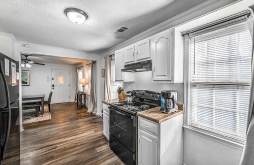 Ellendale House | Parnassus Cottage