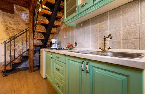 Vrbnik House | Parona Holiday Home