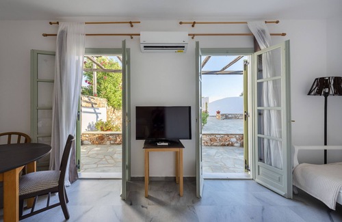 Aliki Hotel | Parosland Hotel