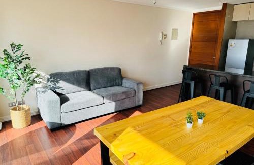Yerbas Buenas Apartment | Parque Arauco - Clínica Alemana