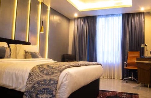 Gwarinpa Estate Hotel | Parris Royal Hotel and Suites Abuja