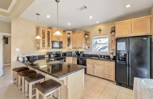 Crystal Beach House | Parrot Head 3 Bedroom Home by RedAwning