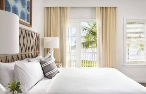 Key West Hotel | Parrot Key Hotel & Villas, Beachfront, Pool, Hot Tub