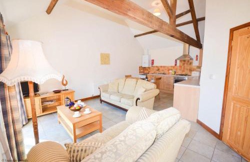 Irstead House | Parsley