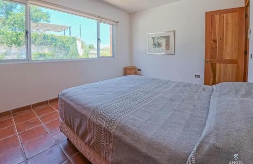 Esterito House | Partial Seaview Terrace Walk to Malecon