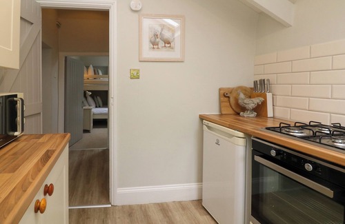 Watermouth Cottage | PARTRIDGE COTTAGE, pet friendly, with open fire in Ilfracombe