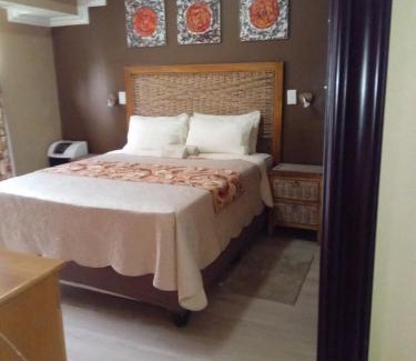Parys Cabin | Partuma Lodge & Services