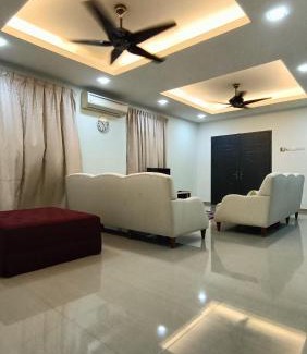 Johor Bahru House | Party/Gathering Semi-D House @Nusajaya Skudai Johor By Popeye Homestay