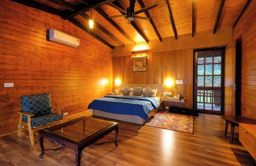 Dehradun Hotel | Parvat Homes Resort