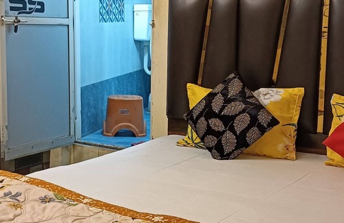 Ujjain Apartment | Parvati Home Stay Ujjjain