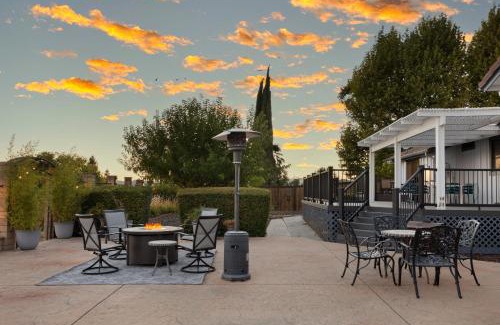 Paso Robles House | Paso Vista Bella by AvantStay Luxe Group Escape w Wine Country Views
