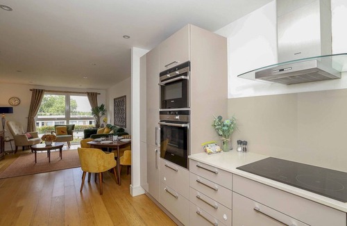Canbury Apartment | Pass the Keys | Stylish comfortable apartment in central Kingston