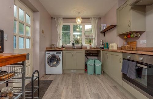 Coalbrookdale House | Pass the Keys 18th Century Mill Cottage