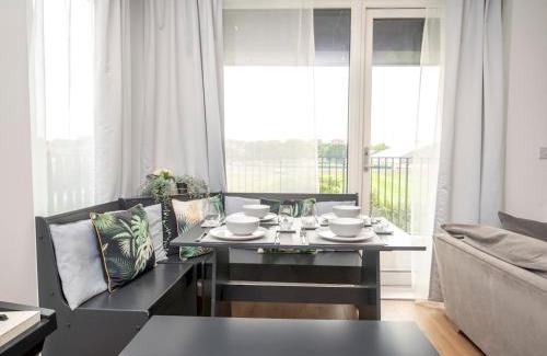 Copers Cope Apartment | Pass the Keys 2 Bed Beckenham apartment w 24h Gym and Work Hub