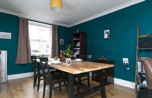Gallt Y Foel House | Pass the Keys 2 Bedroom Quarryman Cottage at the base of Snowdon