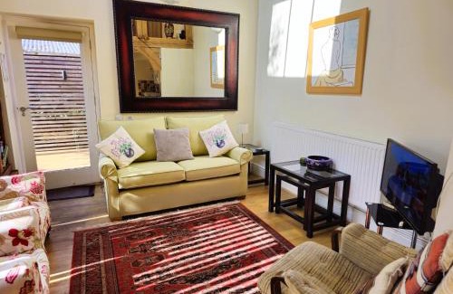 Church Stretton House | Pass the Keys A unique and cosy cottage - optional hot tub