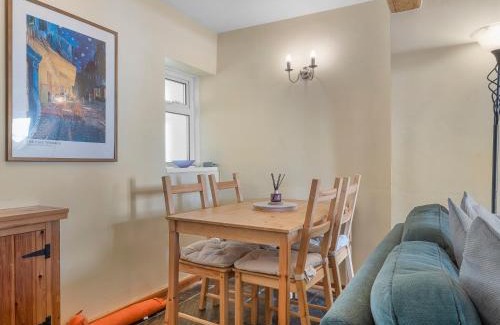 Flookburgh House | Pass the Keys Beautiful 3 Bed Cottage in the Heart of Flookburgh