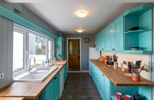 Durham House | Pass the Keys | Charming Retreat – Perfect for Outdoor Lovers!