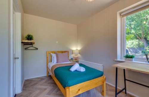 Cambridge Apartment | Pass the Keys Charming and Central Garden Studio Flat Free Parking