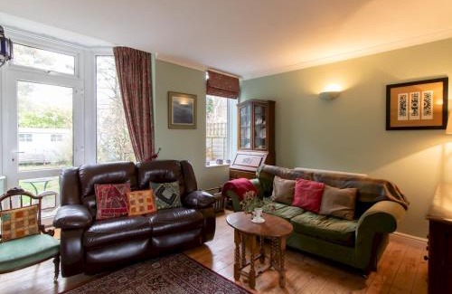 Durham House | Pass the Keys Charming Retreat – Perfect for Outdoor Lovers
