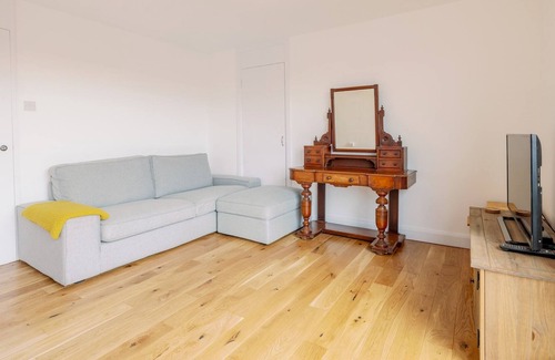 Archway Apartment | Pass the Keys | Comfy Archway Apartment