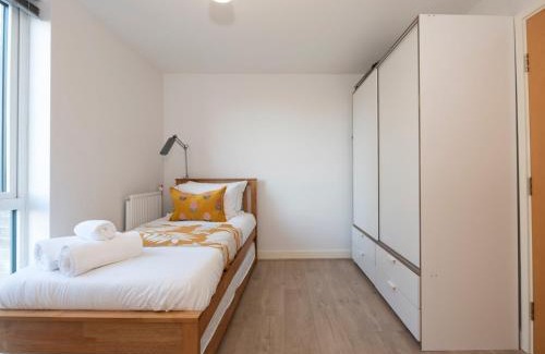 Whittington Apartment | Pass the Keys Cosy Apartment 2mins to Colindale Station