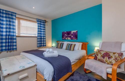 Bridgnorth House | Pass the Keys Cosy Spacious Garden House