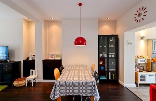Whitchurch House | Pass the Keys Cozy family home near Cardiff Centre