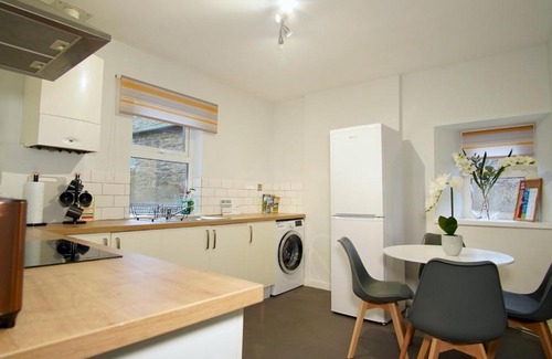 Aberystwyth Apartment | Pass the Keys Fantastic two bedroom Victorian Apartment