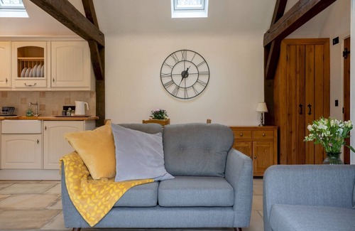 Aston Magna House | Pass the Keys | Secluded 2 bedroom cottage in scenic Aston Magna