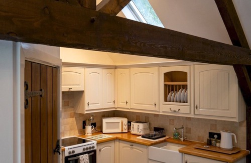 Aston Magna House | Pass the Keys | Secluded 2 bedroom cottage in scenic Aston Magna