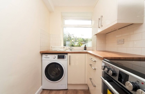St. Mark's Apartment | Pass the Keys | Great apt 20 mins central London