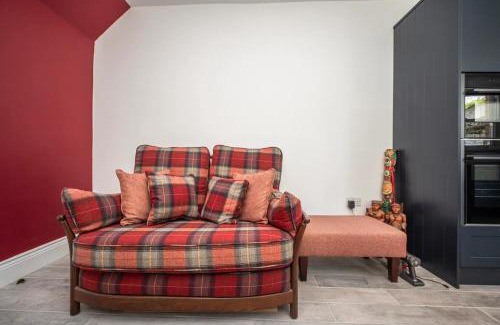 Peckham Rye House | Pass the Keys Large Period House with Garden near Peckham London