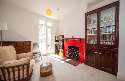 Peckham Rye House | Pass the Keys Large Period House with Garden near Peckham London