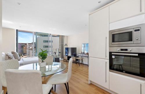 Newham Apartment | Pass the Keys Luxury 1bedroom studio apartment in central London