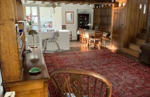 Ludwel House | Pass the Keys Magical period house in the heart of Ludlow