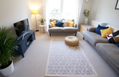 Exeter House | Pass the Keys Modern 3Bedroom home close to Exeter Quay, with Free parking